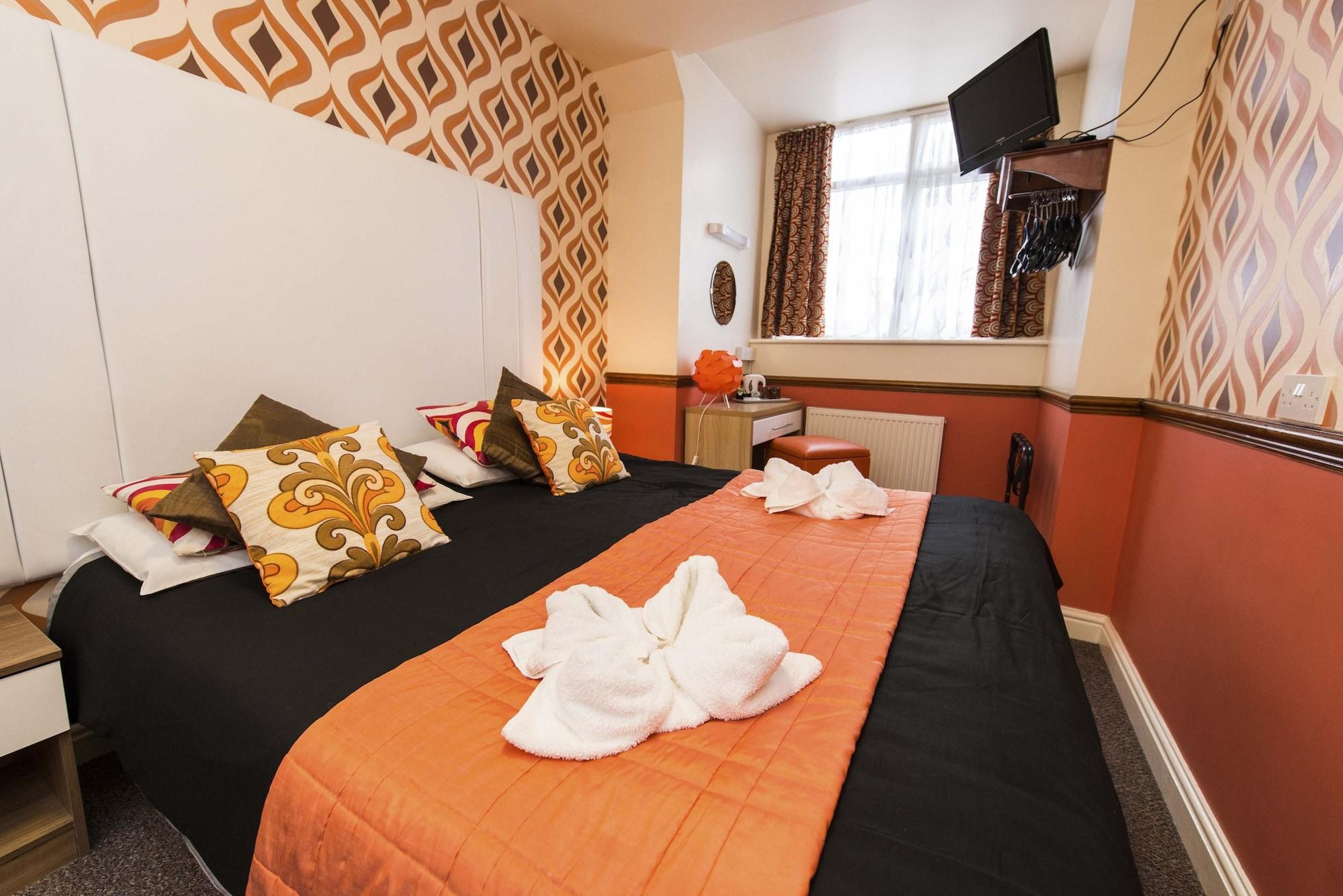 The Scarborough Travel And Holiday Lodge Extérieur photo