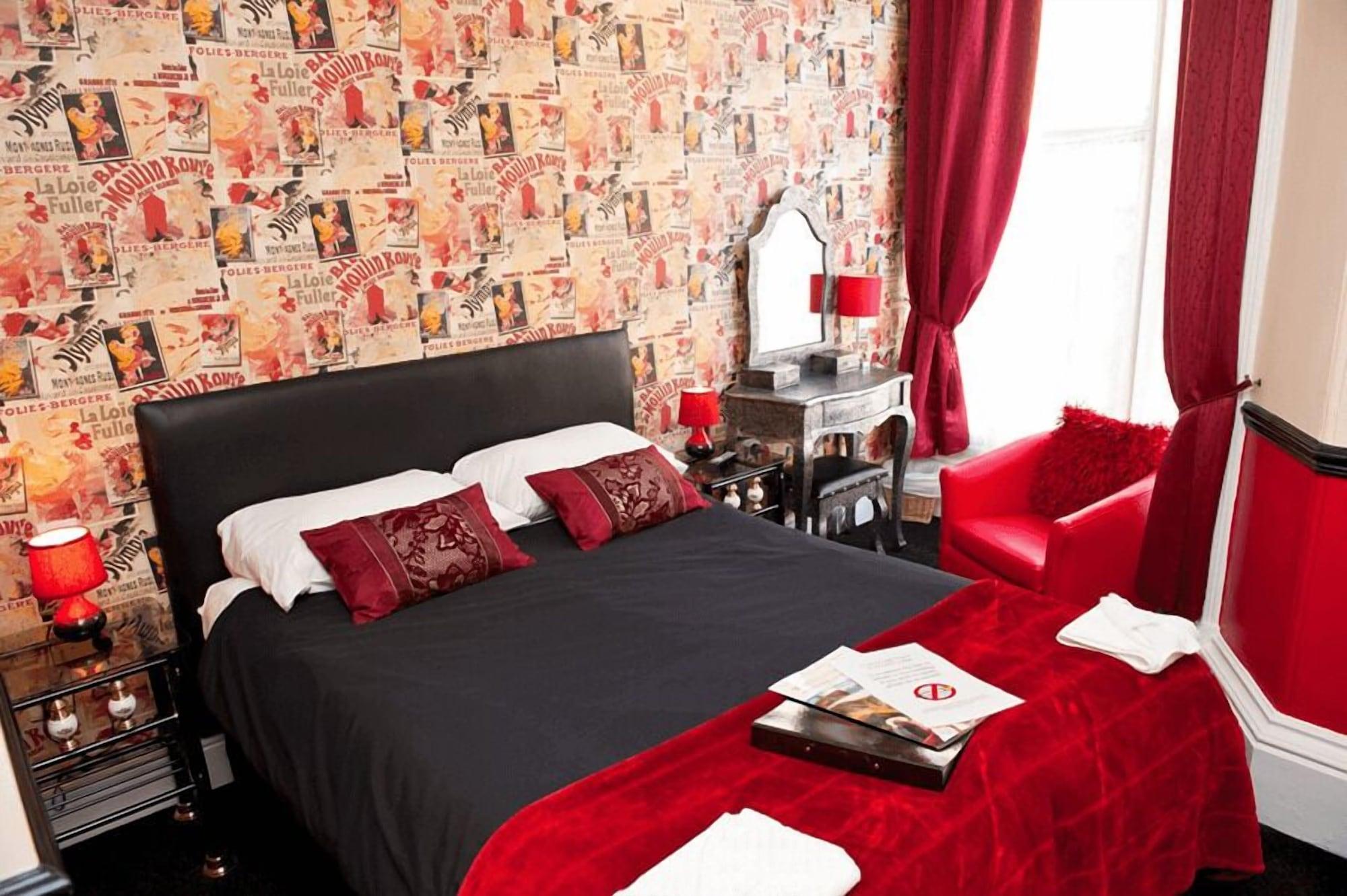 The Scarborough Travel And Holiday Lodge Extérieur photo