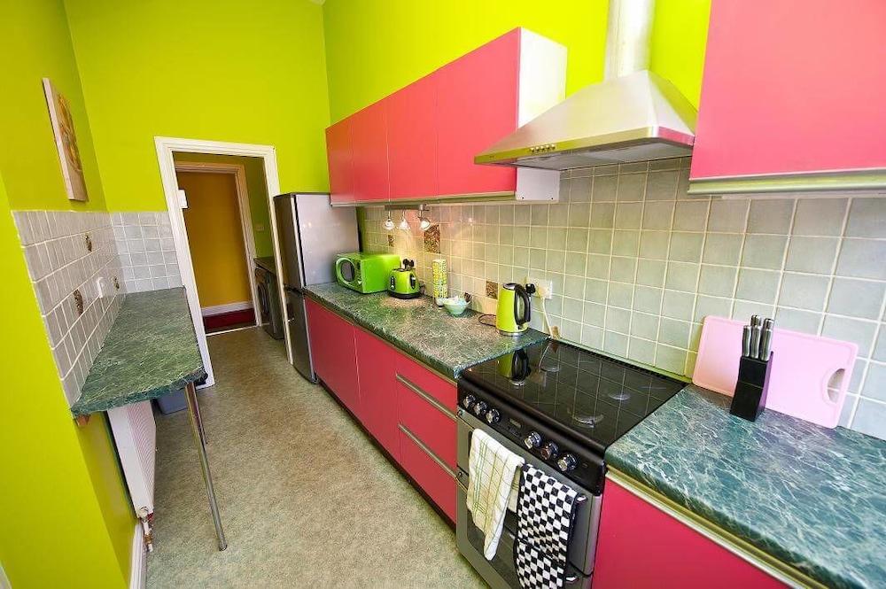 The Scarborough Travel And Holiday Lodge Extérieur photo