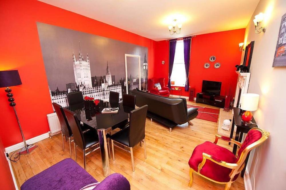 The Scarborough Travel And Holiday Lodge Extérieur photo