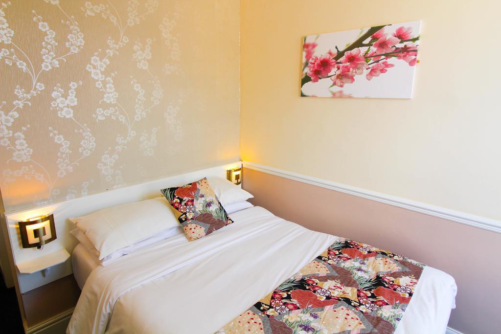 The Scarborough Travel And Holiday Lodge Extérieur photo