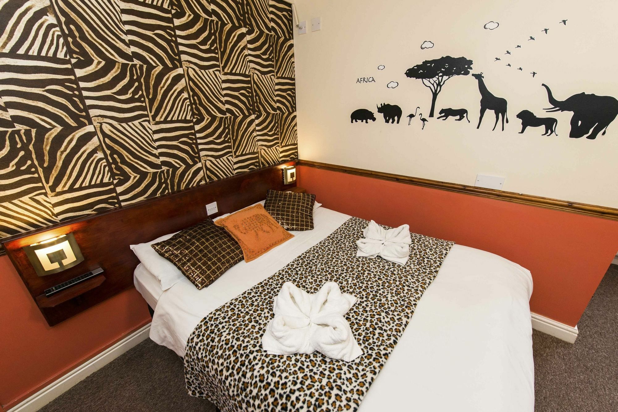The Scarborough Travel And Holiday Lodge Extérieur photo